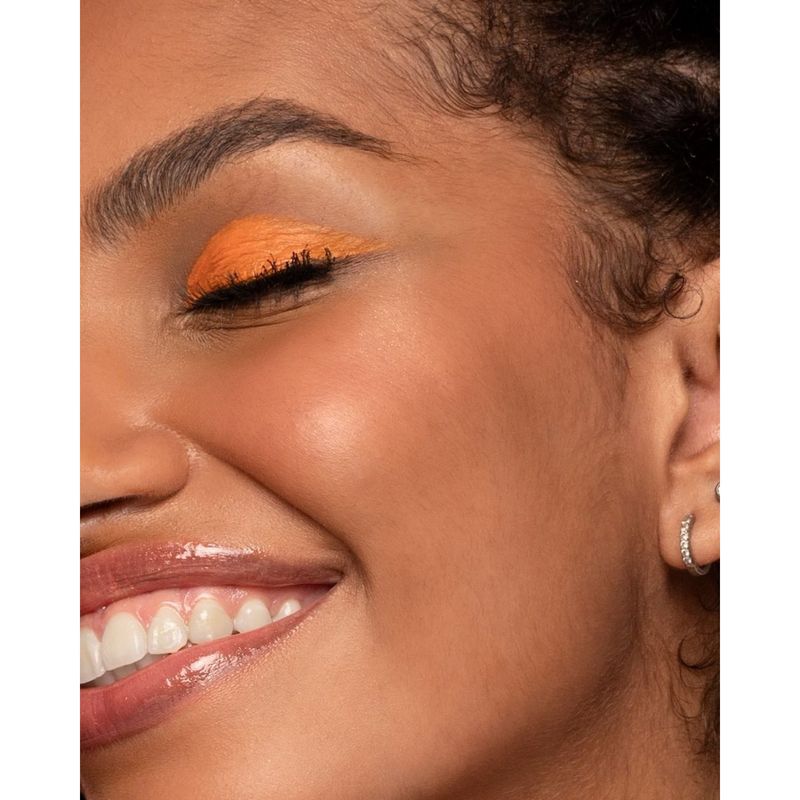 731509990645-Delineador-Ruby-Kisses-Color-Pop-Orange--3-