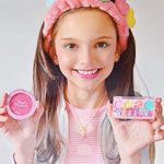 7908239715715-Paleta-de-Sombra-Magia-de-Princesa-Mini-01--4-