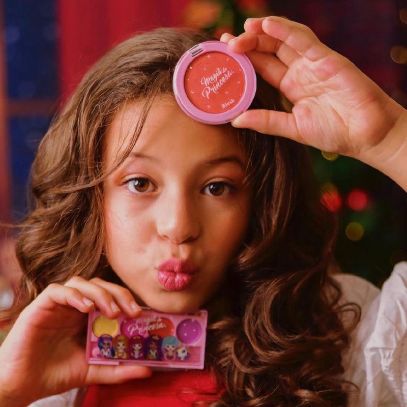 7908239715722-Paleta-de-Sombra-Magia-de-Princesa-Mini-02--3-