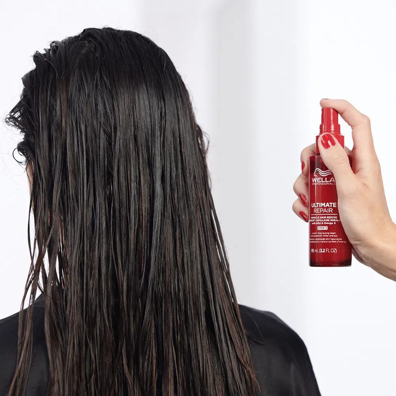 4064666337111_3-Leave-in-Wella-Ultimate-Repair-95ml